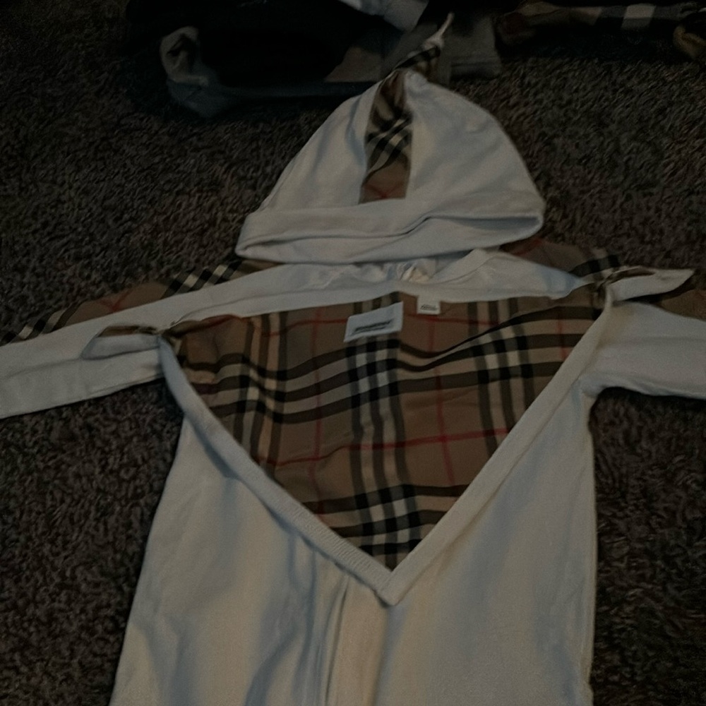 Burberry one piece, infant outfit with bib and hat brand new